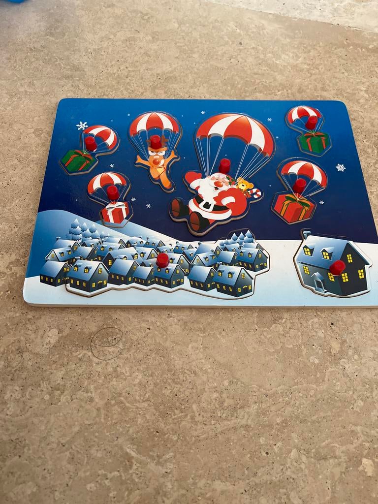 Kerst puzzel met knoppen - Houten Sinterklaas puzzel, 2 tot 4 jaar, Ophalen of Verzenden, Zo goed als nieuw, Van hout
