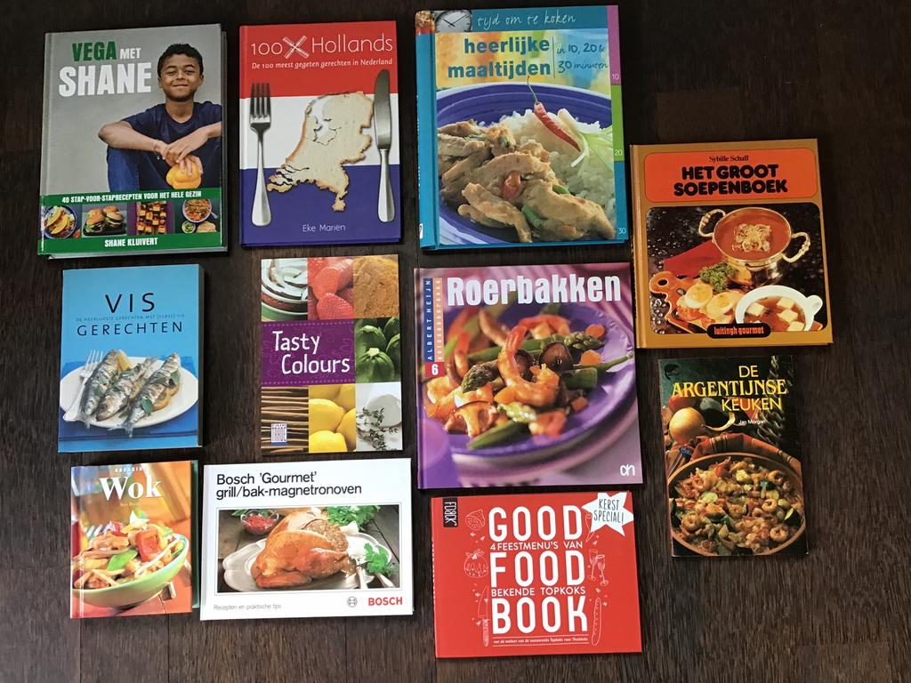 11 Kookboeken - Argentijns - Hollands - Vega - Wok - Vis etc, Ophalen of Verzenden, Zo goed als nieuw