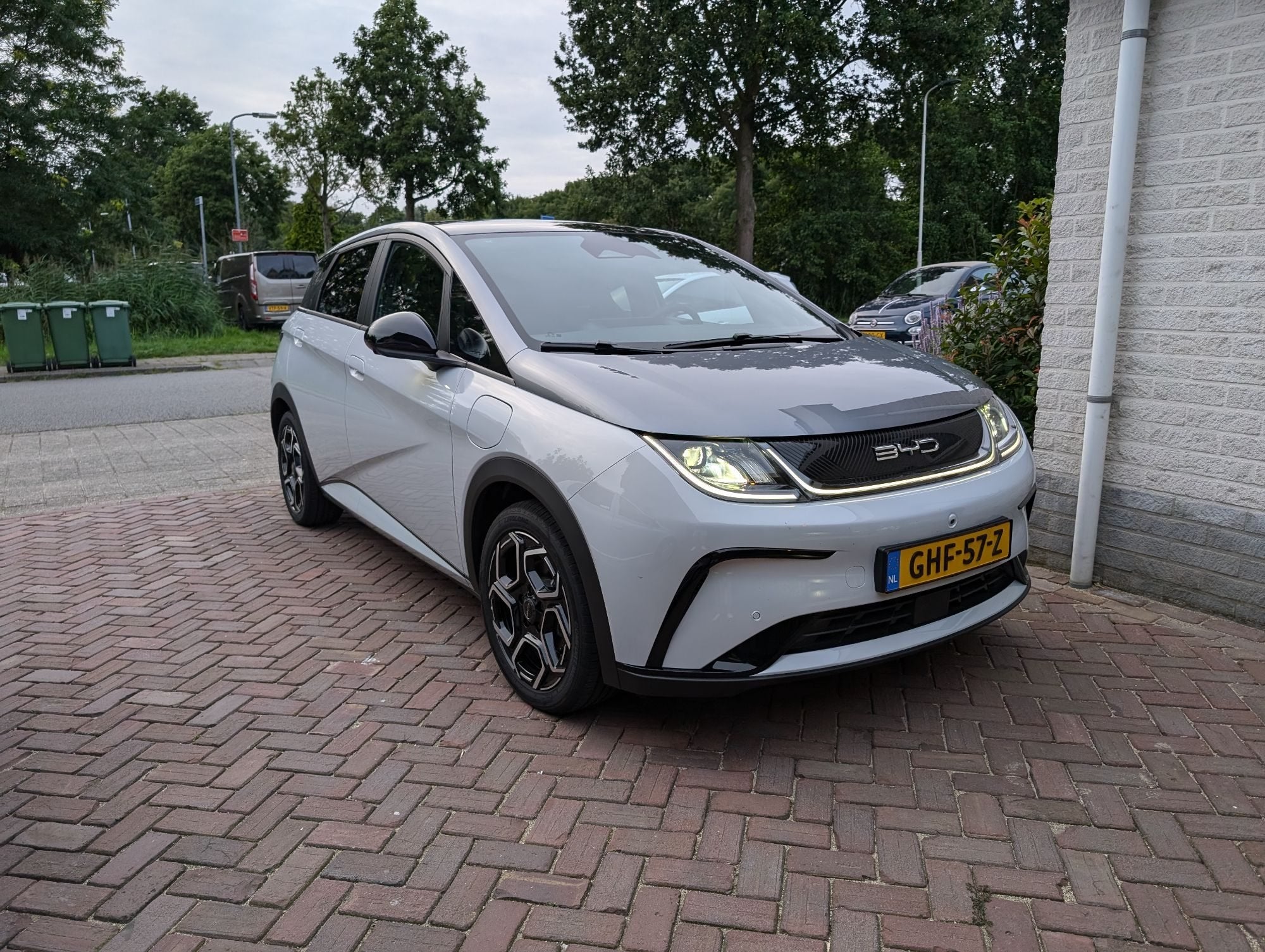 BYD Dolhpin Design 60.4 kWh (Private Lease Overname), Automaat, Dolphin, Metallic lak, Wit