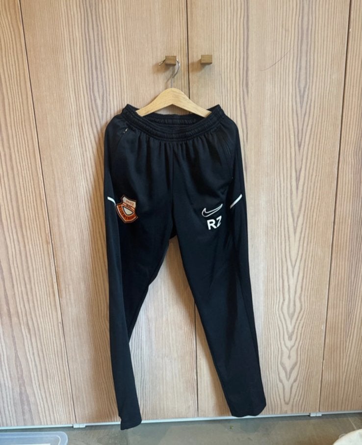 BVC Bloemendaal lange trainingsbroek maat 147-158, Maat XS of kleiner, Ophalen of Verzenden, Zo goed als nieuw, Broek