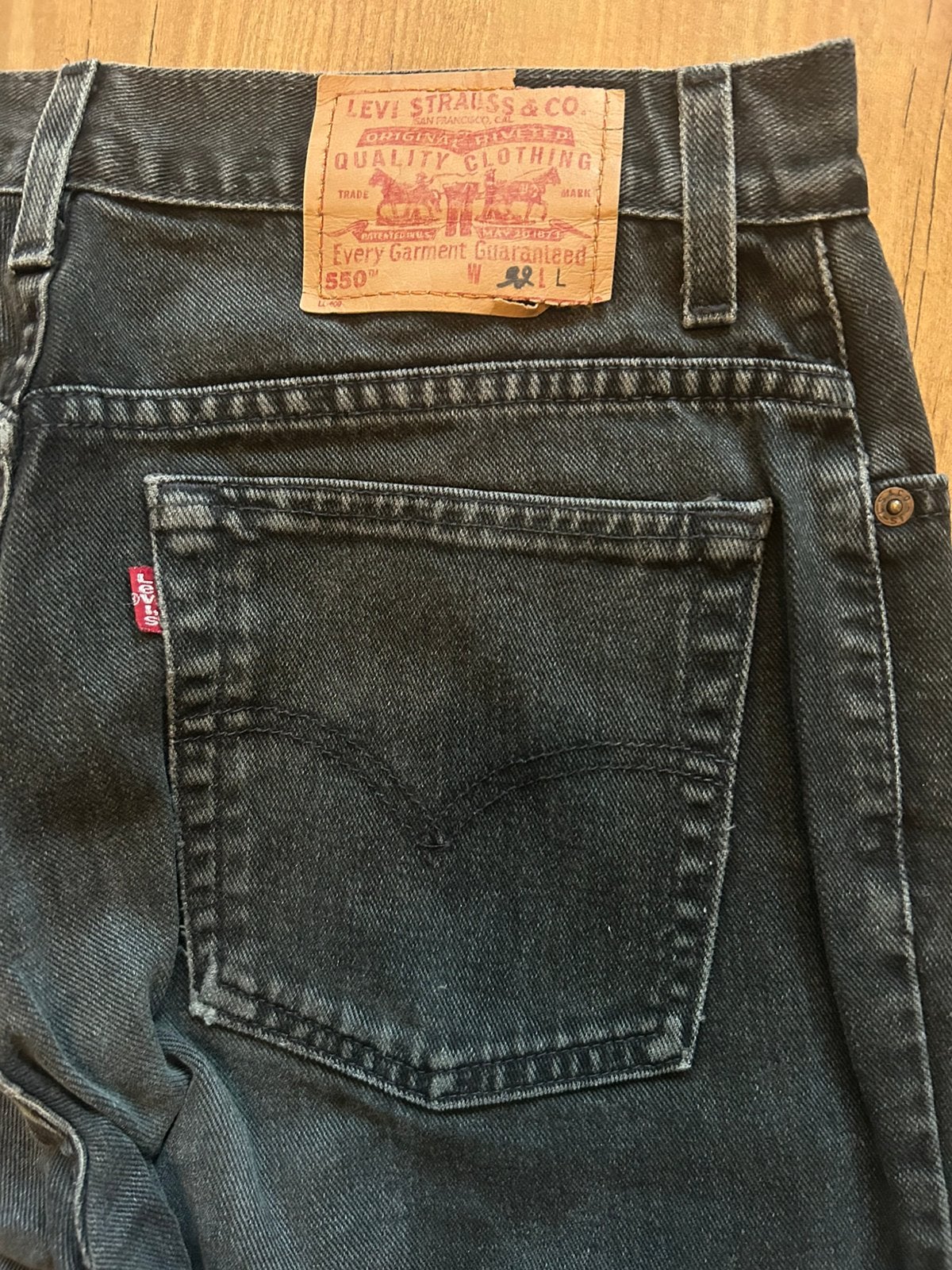Levi’s jeans 550, Kleding | Heren, Ophalen of Verzenden, Gedragen, Zwart, W32 (confectie 46) of kleiner