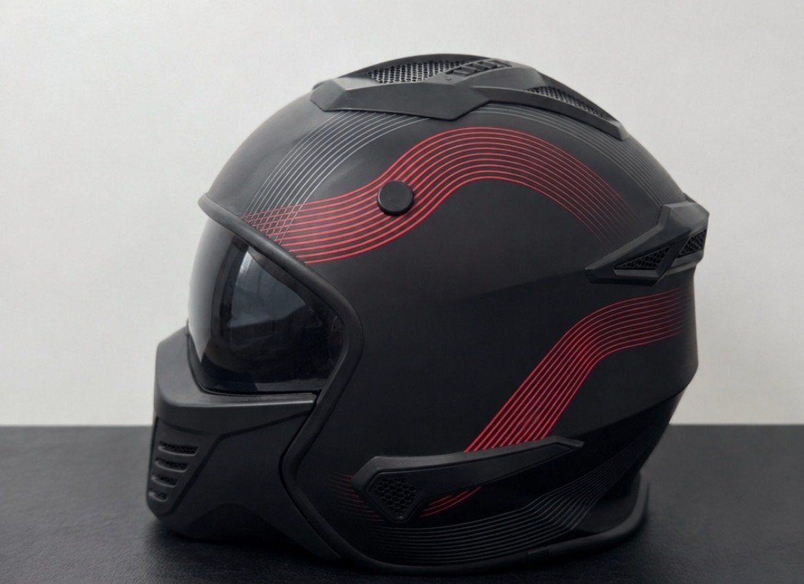 Zwarte motorhelm met rode strepen - Maat S, M, Heren, Integraalhelm, Tweedehands