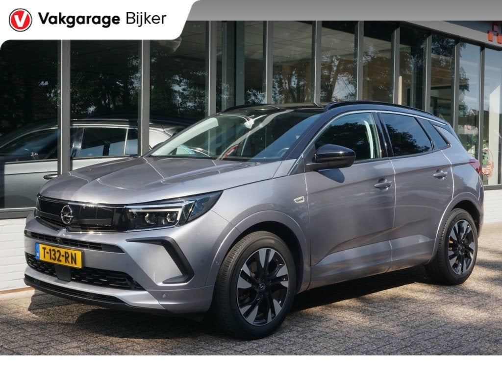 Opel Grandland 1.2 Turbo Ultimate Camera/Trekhaak!, Auto's, Opel, 12 maanden, 15 km/l, Gebruikt, Euro 6