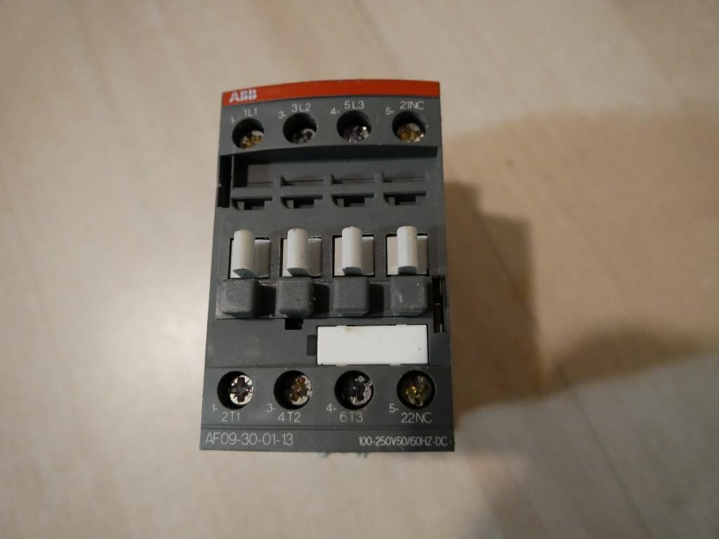 ABB AF09-30-01-13, Ophalen of Verzenden, Gebruikt