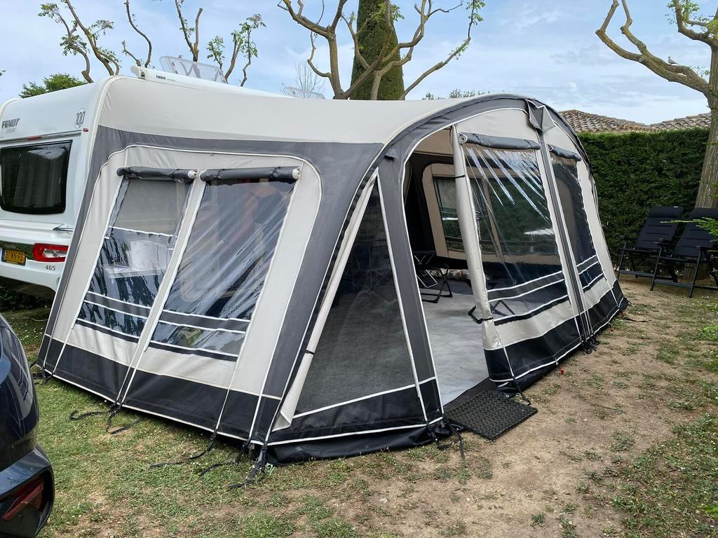 Te koop: Unico Rimini 320 voortent maat 12, Ophalen of Verzenden, Gebruikt, Ten Cate All Season 240g/m2, Unico Ventura