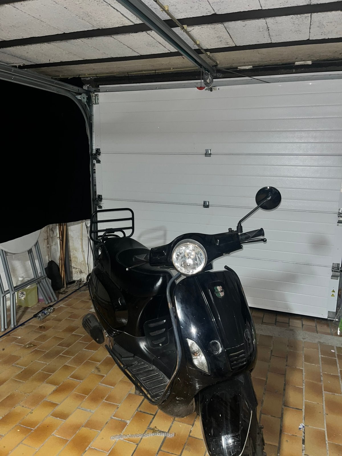 Zwarte Toscana GTS scooter (geel kenteken), Gebruikt, Benzine, Ophalen, Overige merken