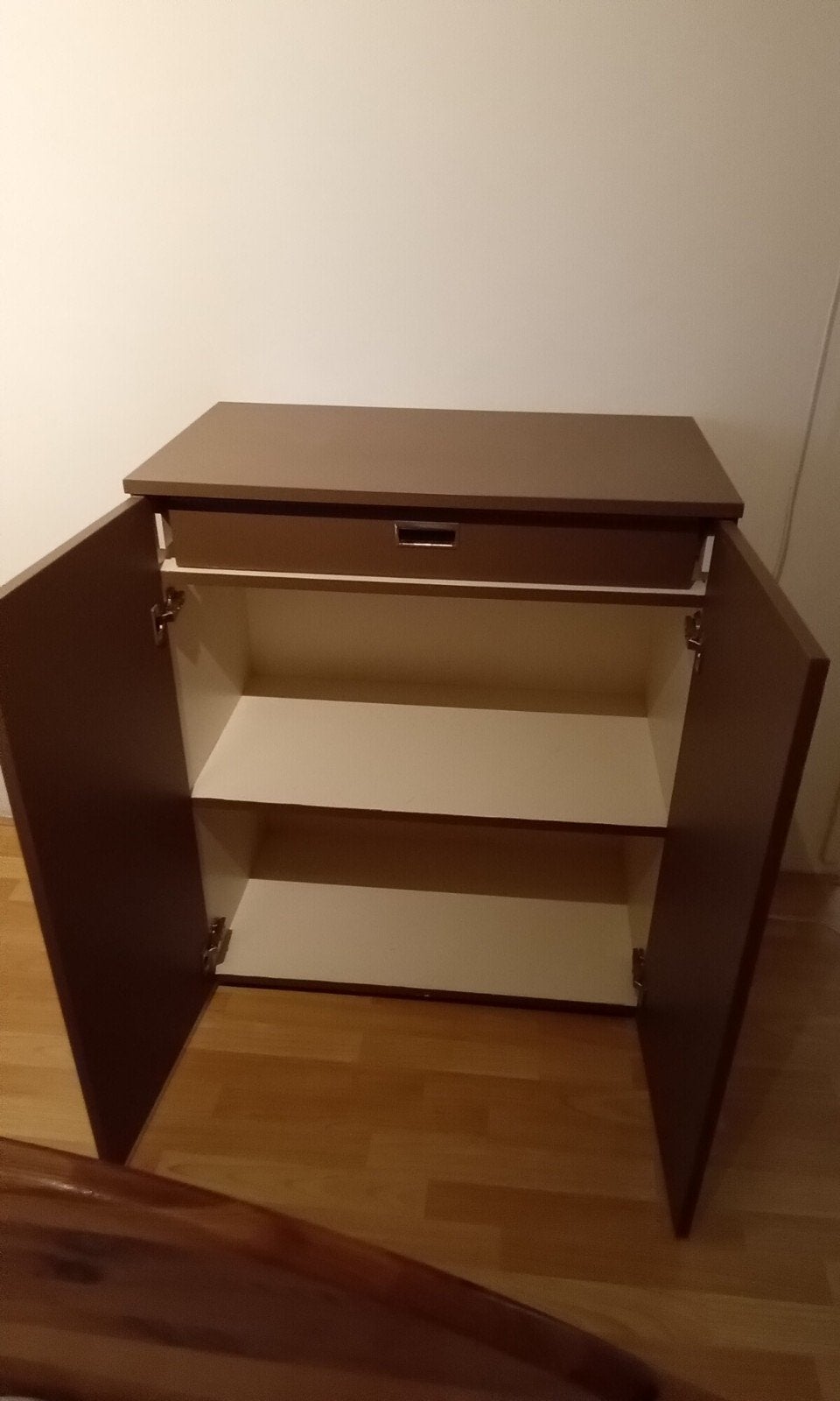 kast 80 breed....45 diep ...96 hoog...alles formica,

Maar h, Ophalen of Verzenden, Gebruikt, 70 tot 120 cm