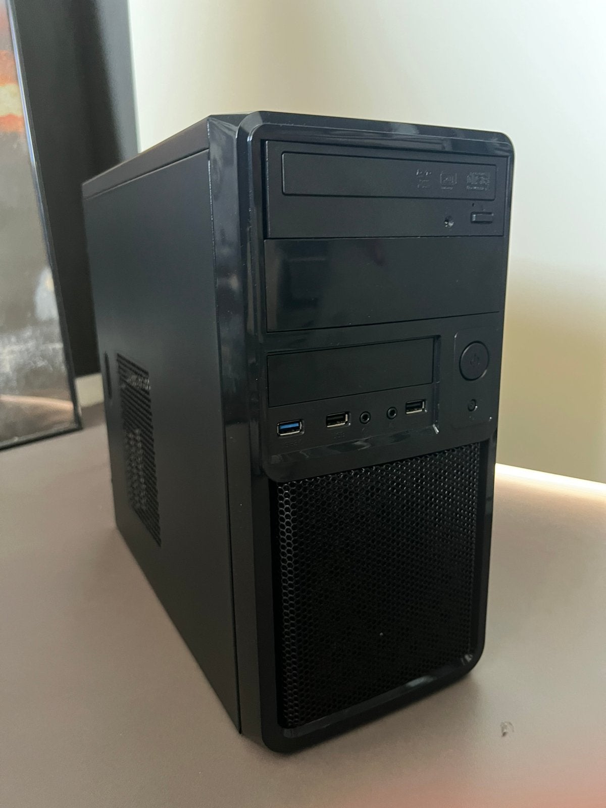 Oude PC | FX8350 | 8GB DDR3 | HD 5770, Computers en Software, Desktop Pc's, Ophalen, Gebruikt, 8 GB, Zelf gebouwde pc