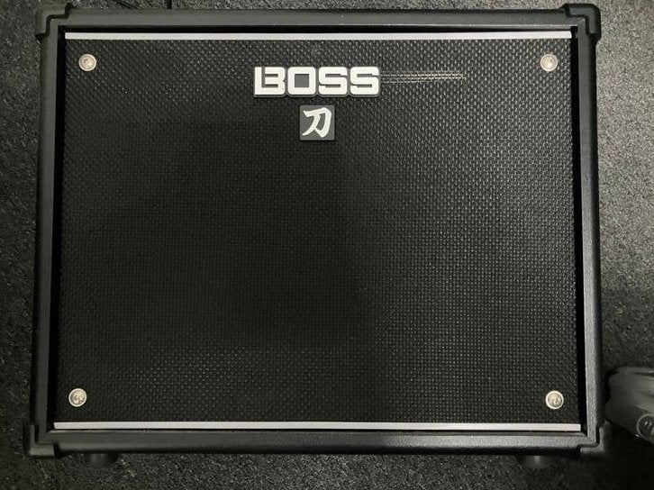 Boss Katana 50 Gitaarversterker, Muziek en Instrumenten, Ophalen, Zo goed als nieuw, Gitaar, 50 tot 100 watt