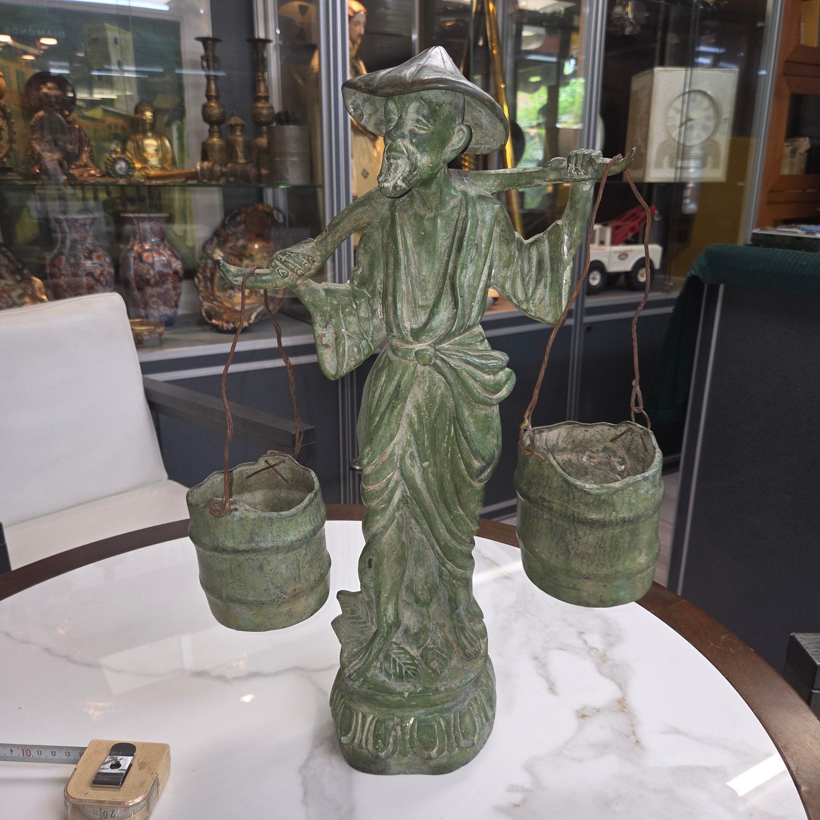Antieke Chinese bronzen waterdrager op lotusbloem, 49cm, Ophalen of Verzenden