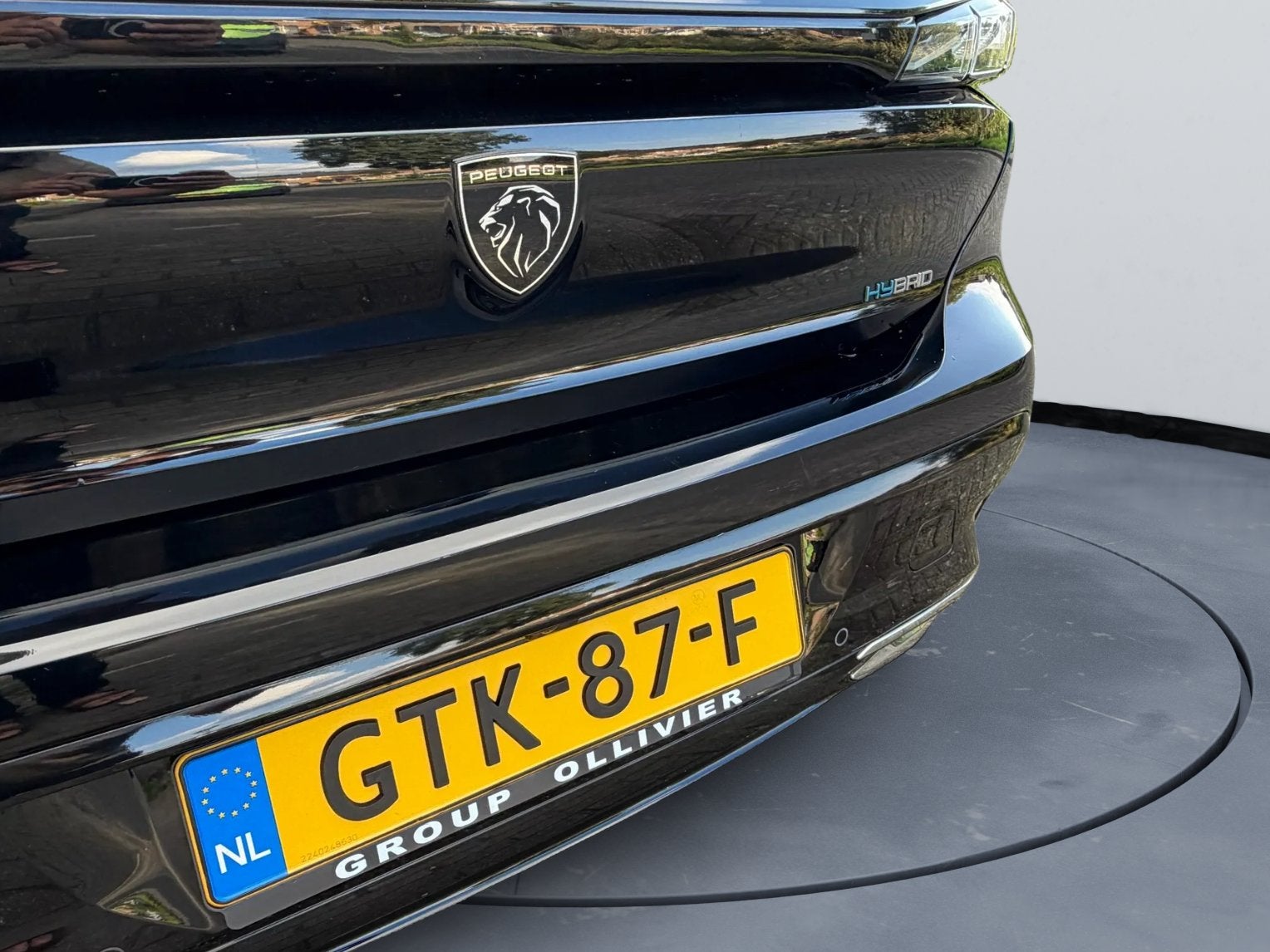 Foto 5 van Peugeot 308 1.6 Hybrid 225pk E-eat8 2022 Zwart
