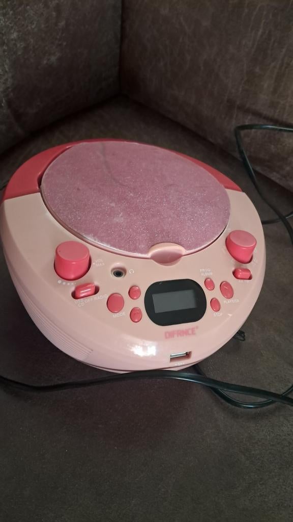 Roze radio met cd-speler en USB, Ophalen