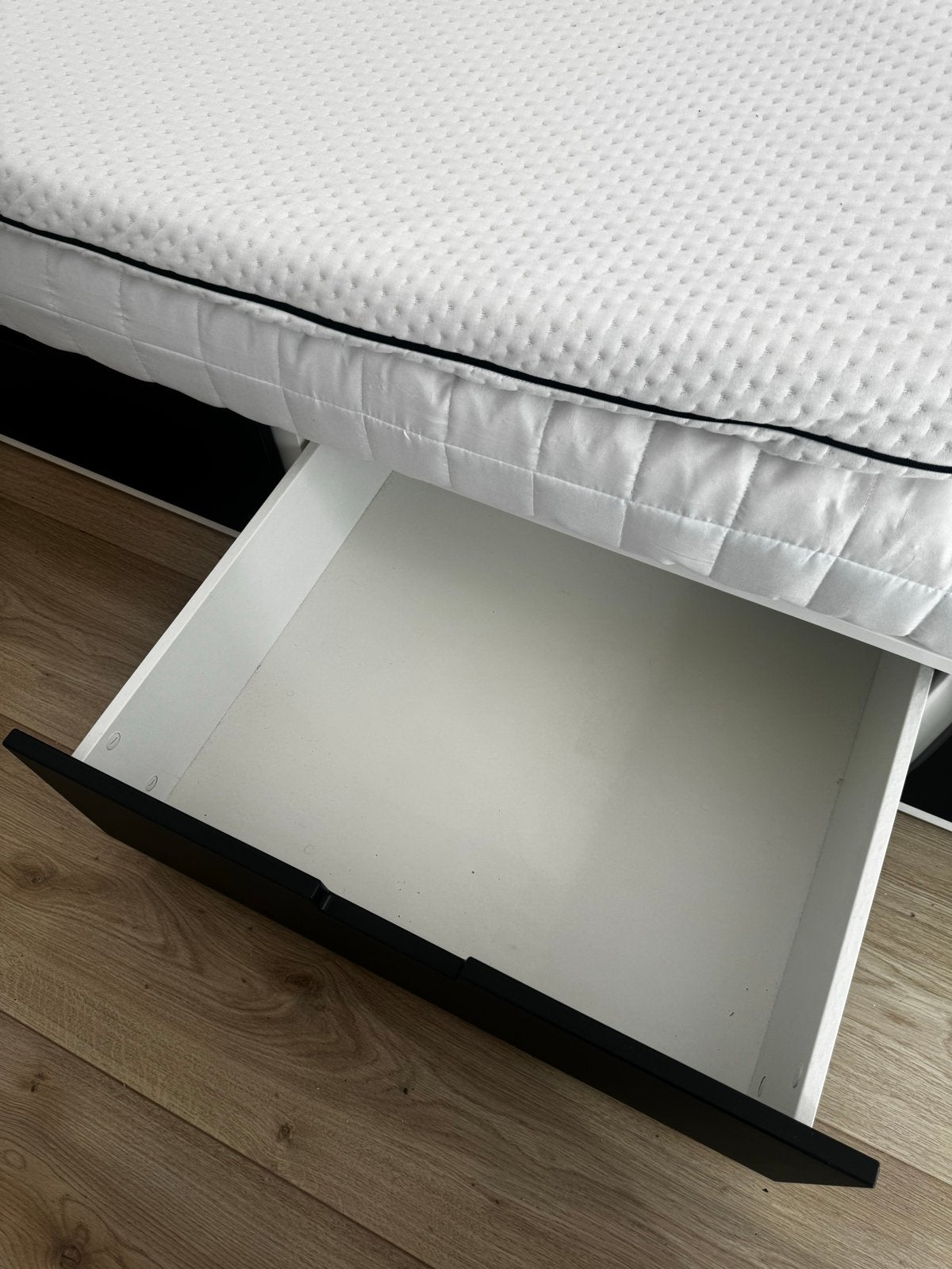 IKEA NORDLI Bedframe bed met opberglades, wit, 180x200 cm, Ophalen, Wit, Tweepersoons, Zo goed als nieuw