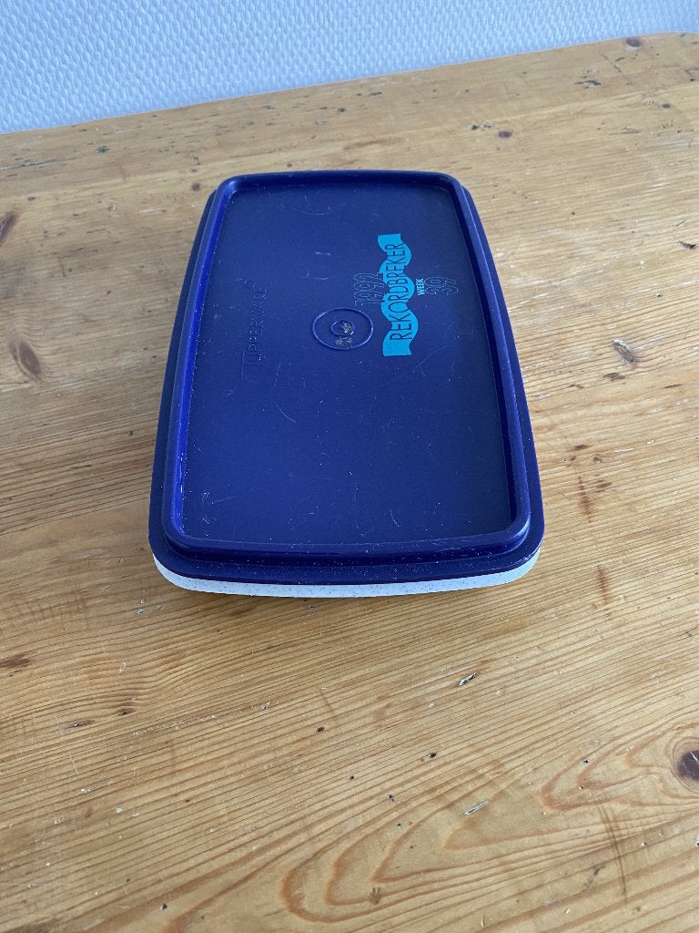 Tupperware Vleeswaren Bakje ( speciale editie ), Ophalen of Verzenden, Gebruikt, Bak of Kom