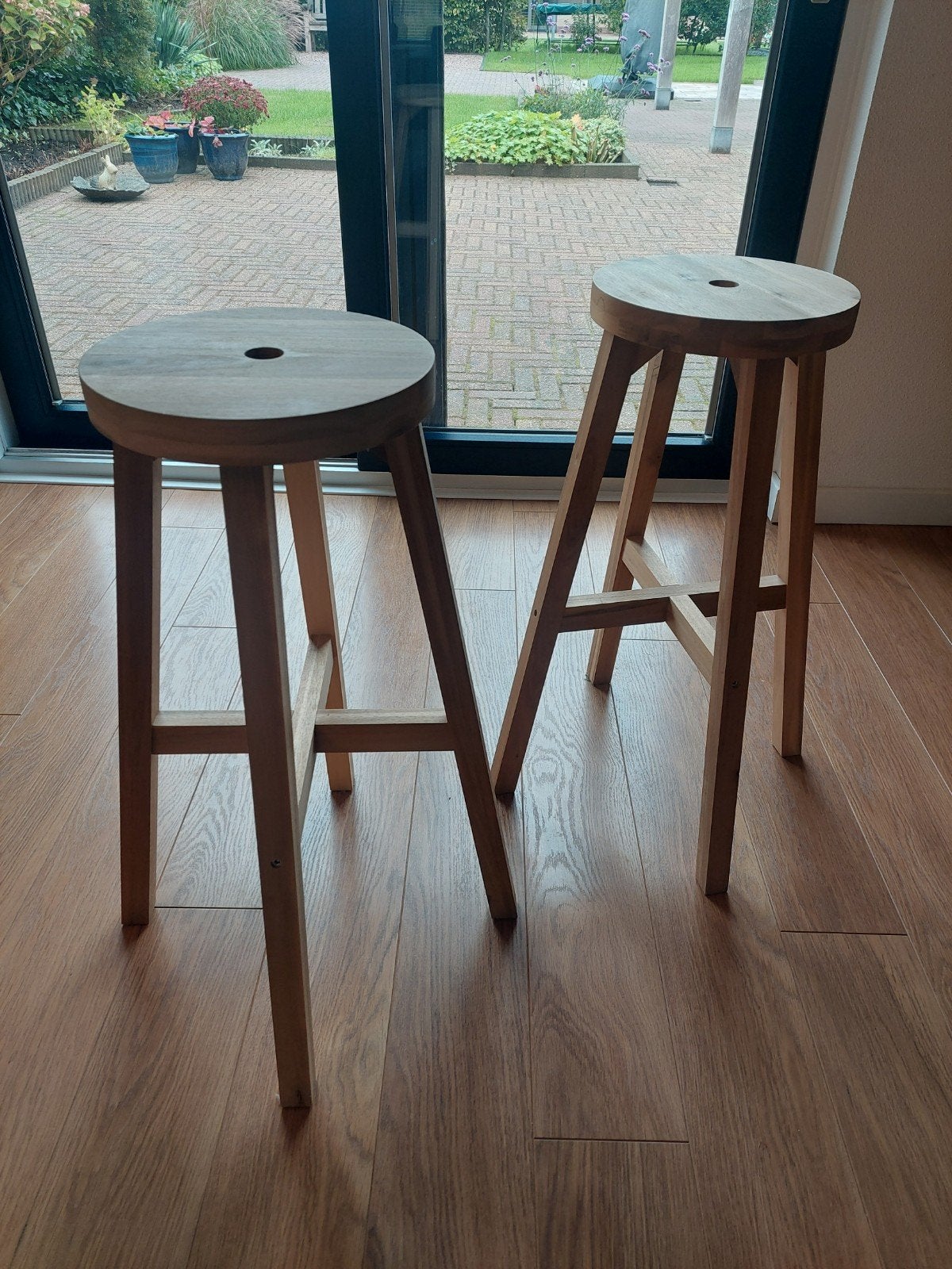 Plantentafel (hout), Rond, Ophalen of Verzenden, Zo goed als nieuw, 60 cm of meer