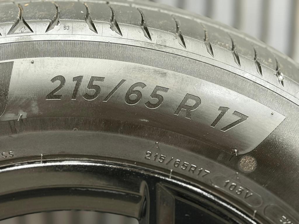 17 inch Zomerset Auto Q3 F3 michelin zgan €649,-, Ophalen, Gebruikt, Zomerbanden, Banden en Velgen