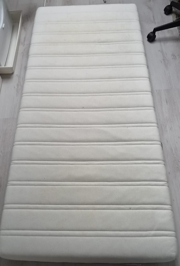 IKEA matras 90x200 MOET WEG!!, Ophalen, Gebruikt, 90 cm, Eenpersoons