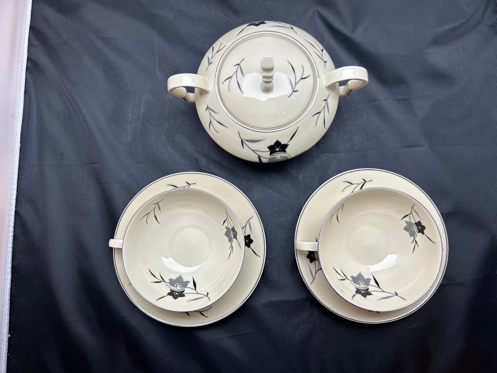 Art Deco Servies Set - H&C Chodau Czechoslovakia 1920, Antiek en Kunst, Ophalen