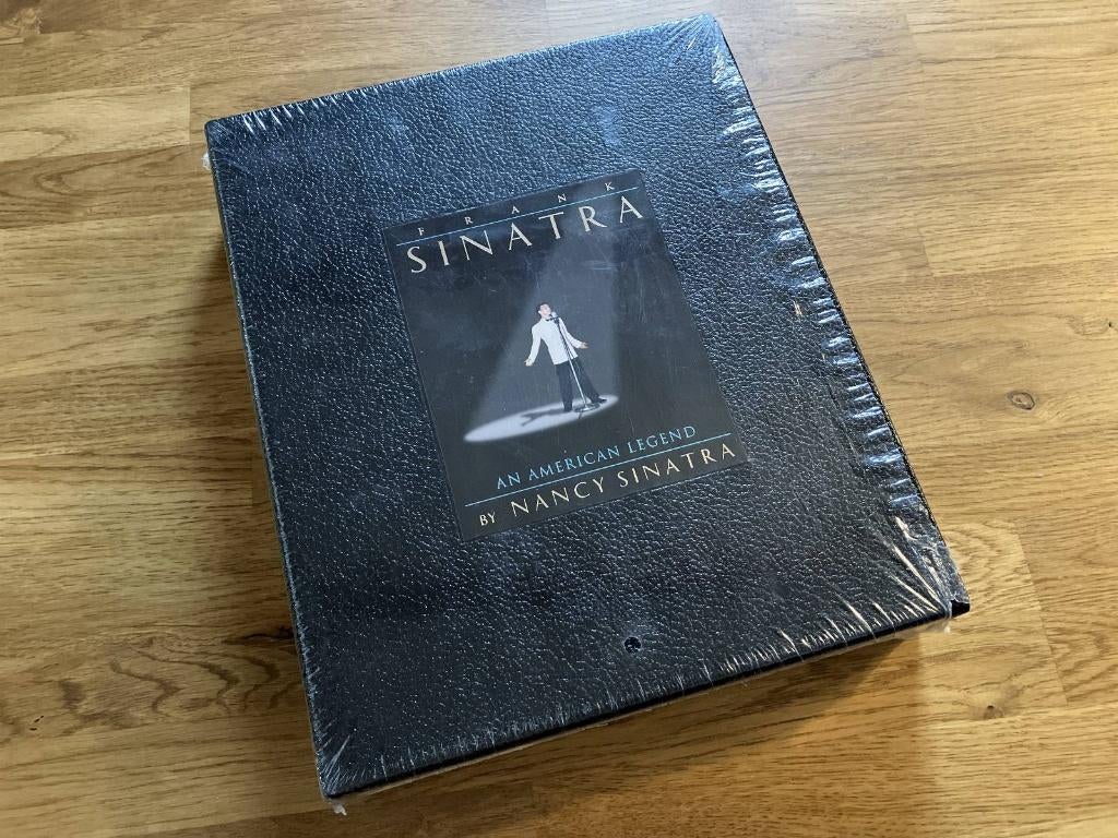 Frank Sinatra / Frank Sinatra - An American Legend, Ophalen of Verzenden, 1980 tot heden, Gebruikt, Jazz