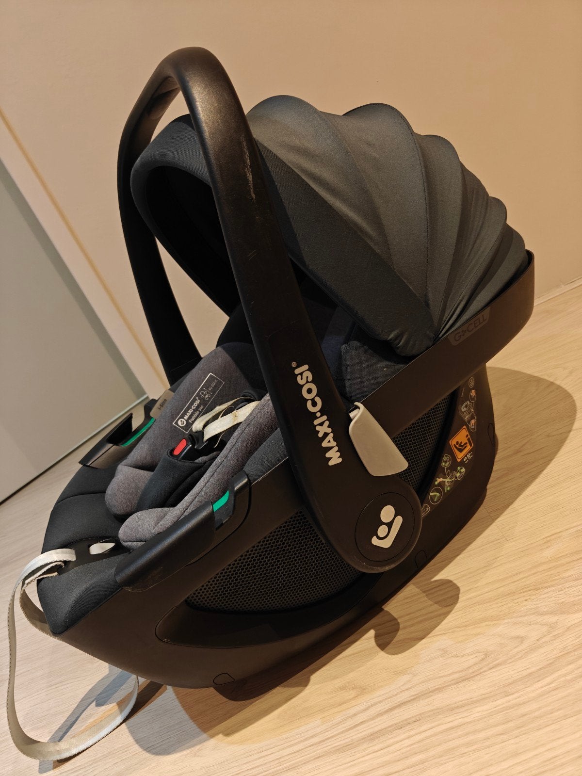 Maxi-Cosi Pebble 360 autostoel met verkleiner, Ophalen, Autogordel of Isofix, Gebruikt, Verstelbare rugleuning