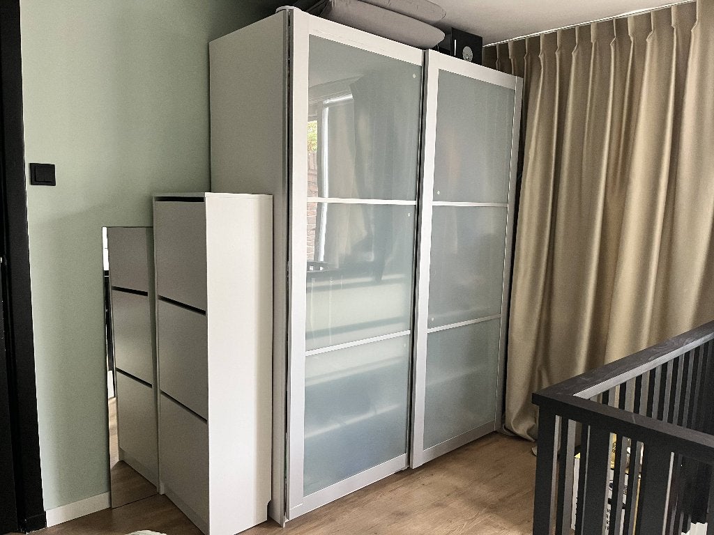 IKEA pax schuifdeuren met glazen panelen, Huis en Inrichting, Kasten | Kledingkasten, Ophalen, Gebruikt, 200 cm of meer, Met lade(s)