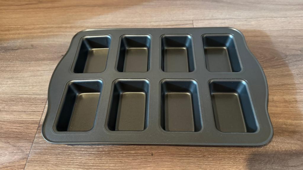 Bakvorm voor mini cakjes ZGAN, Overige typen, Ophalen of Verzenden, Zo goed als nieuw, Overige materialen