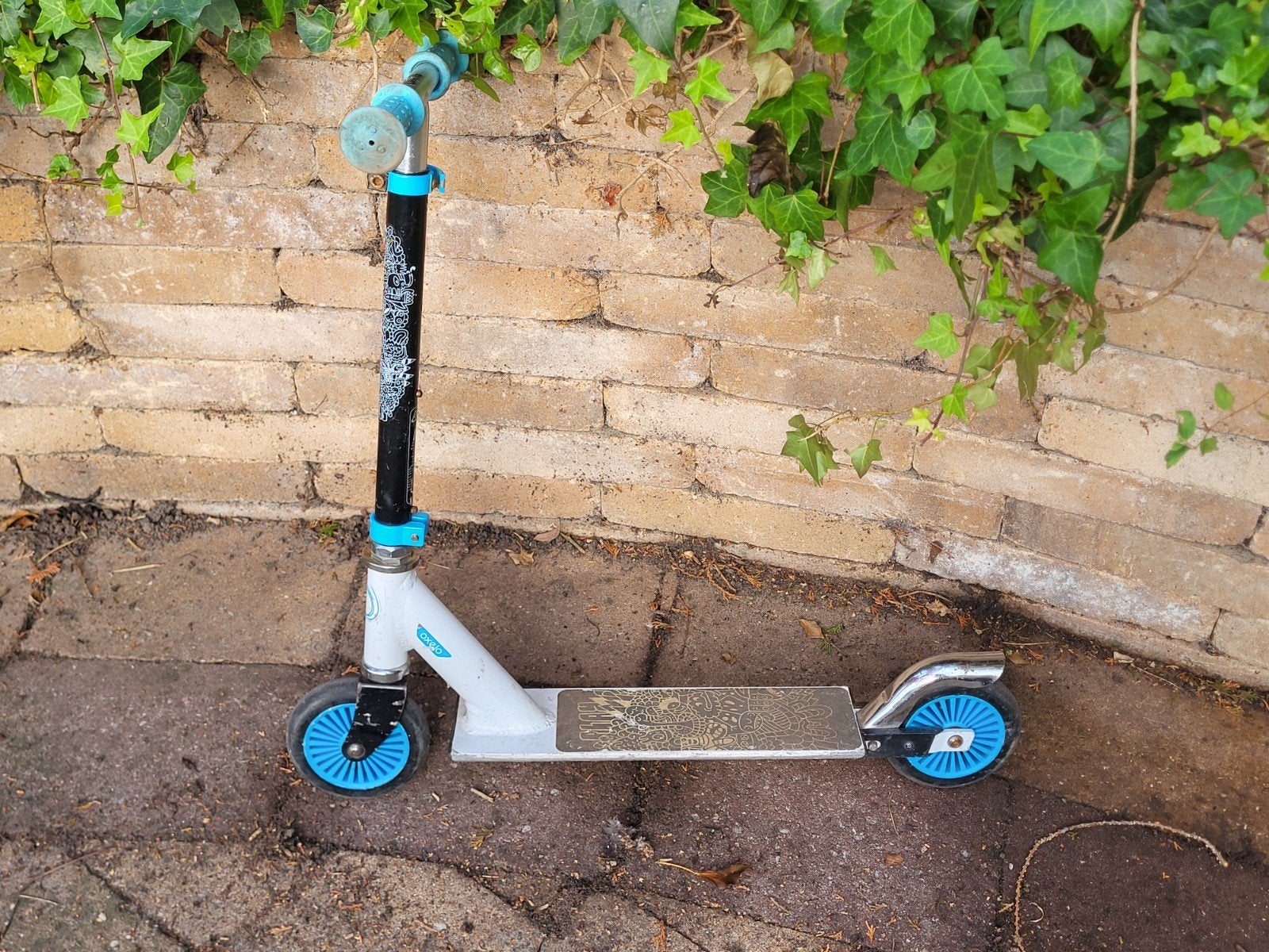 Stuntstep met uniek design - Gebruikt maar goed, Fietsen en Brommers, Ophalen, Gebruikt, Gewone step, OXELO