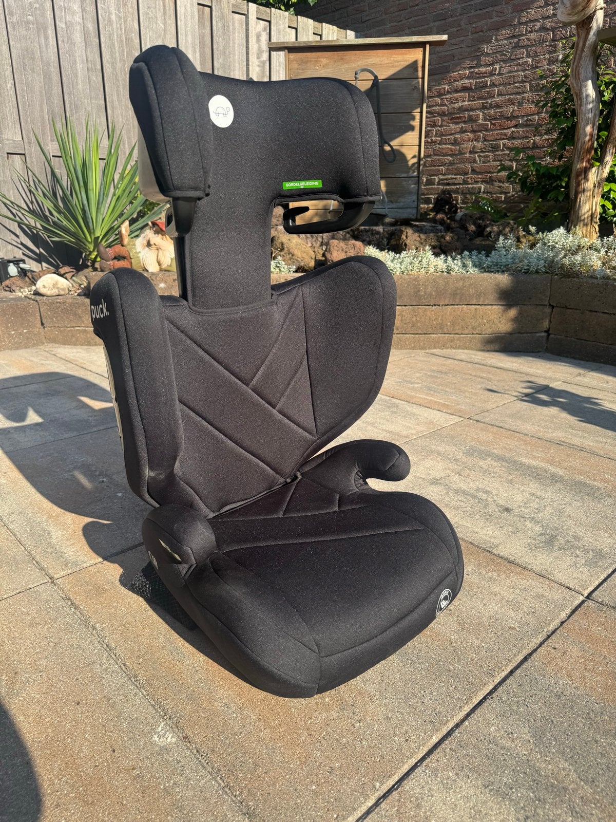 Puck Enzo autostoel incl iso fix - Zo goed als nieuw, Autogordel of Isofix, 15 t/m 36 kg, Verstelbare rugleuning, Zo goed als nieuw