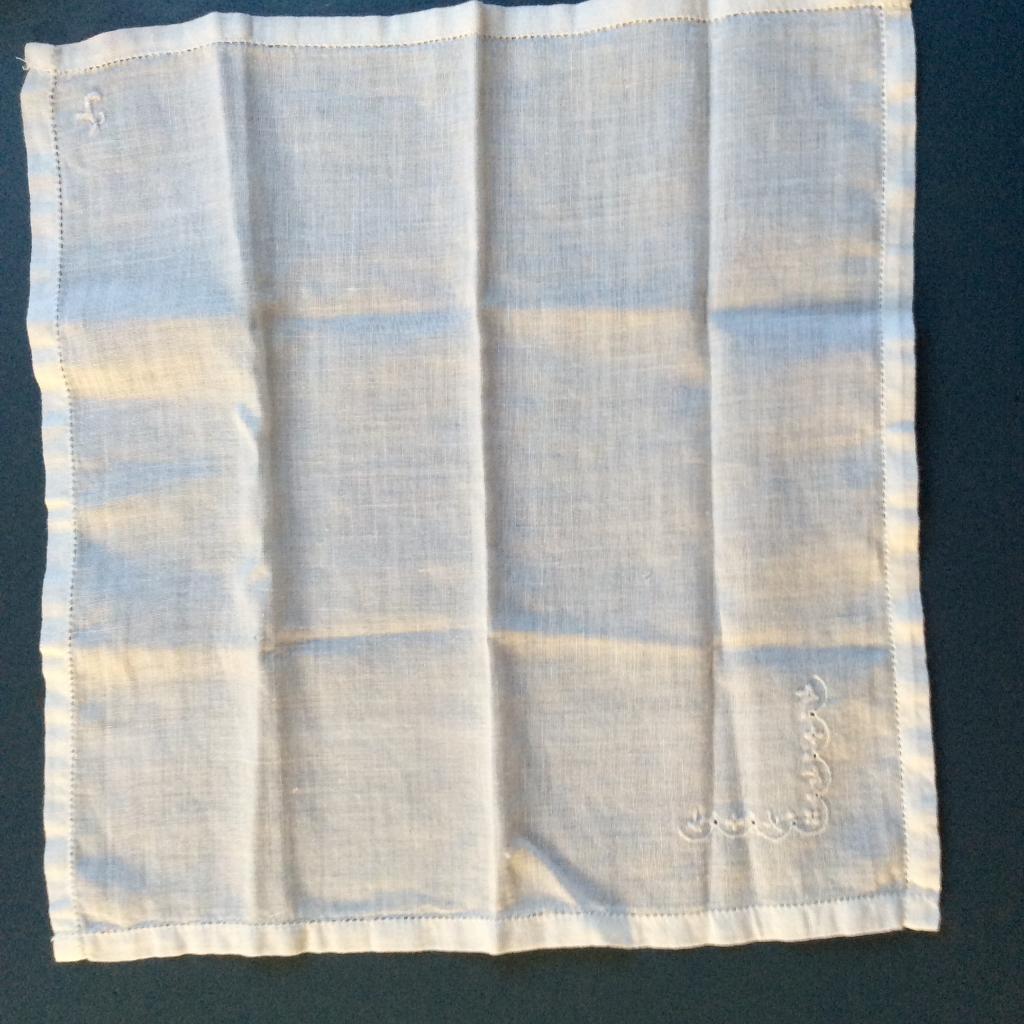 bijzonder zakdoekje antiek, Ophalen of Verzenden