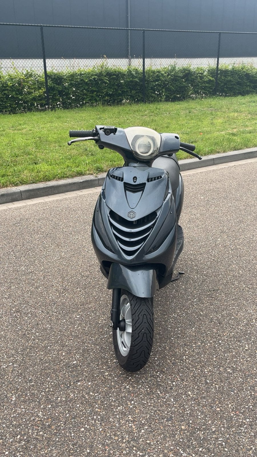 Piaggio Zip 50cc 2t 2002 (A1 mogelijk) 1600 vraagprijs., Fietsen en Brommers, Scooters | Piaggio, Tweetakt, Gebruikt, Maximaal 45 km/u