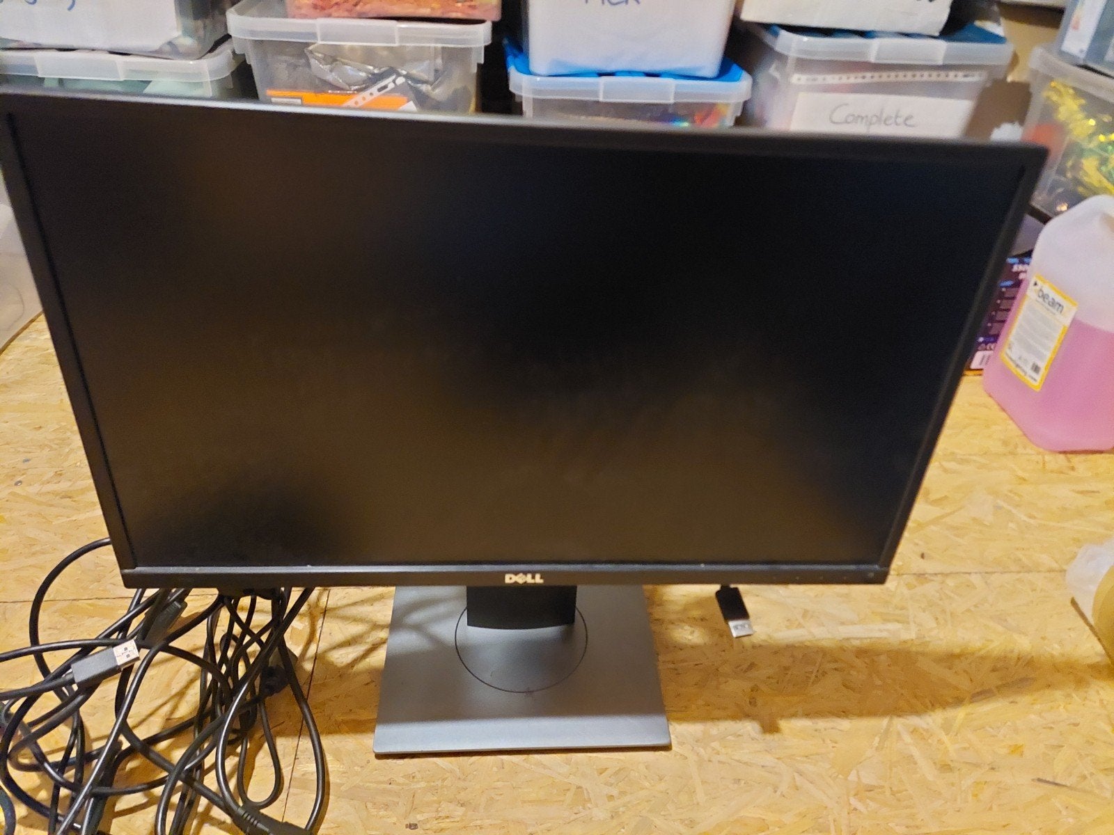 Dell P2417H Monitor - 2 stuks, in hoogte verstelbaar, Gebruikt, IPS, In hoogte verstelbaar, Full HD