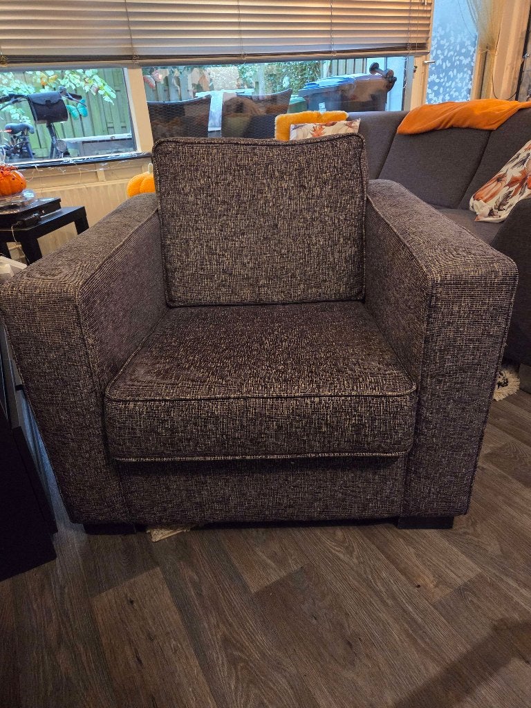 Mooie grijze fauteuil, Huis en Inrichting, Fauteuils, Zo goed als nieuw, Stof, 75 tot 100 cm, 75 tot 100 cm, Ophalen