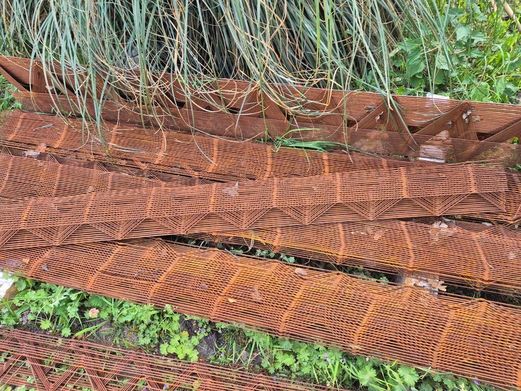 Supportliggers wapeningsnet - Diverse hoogtes, 2 meter lang, Ophalen, Nieuw, IJzer