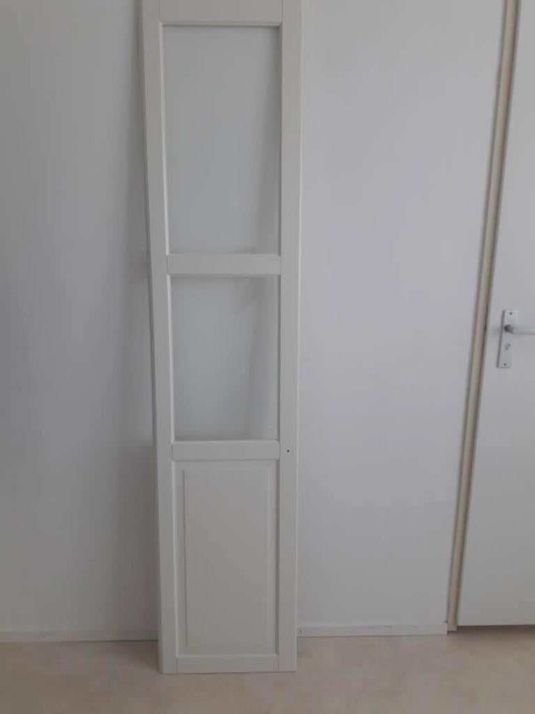 Liatorp vitrinedeur/paneeldeur, Huis en Inrichting, Ophalen of Verzenden, Zo goed als nieuw