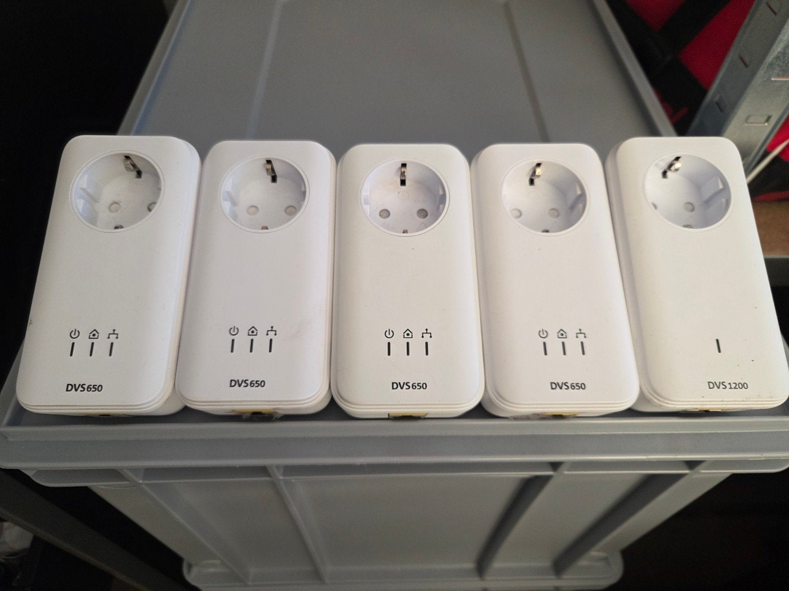 Devolo Powerline Adapters DVS650 & DVS1200, Verzenden, Gebruikt, Router, Devolo