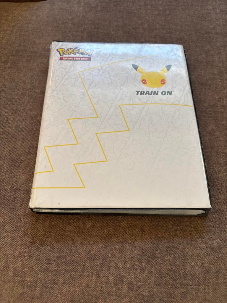 14 Pokémon Jumbo kaarten met verzamelboekje, Ophalen, Nieuw, Meerdere kaarten