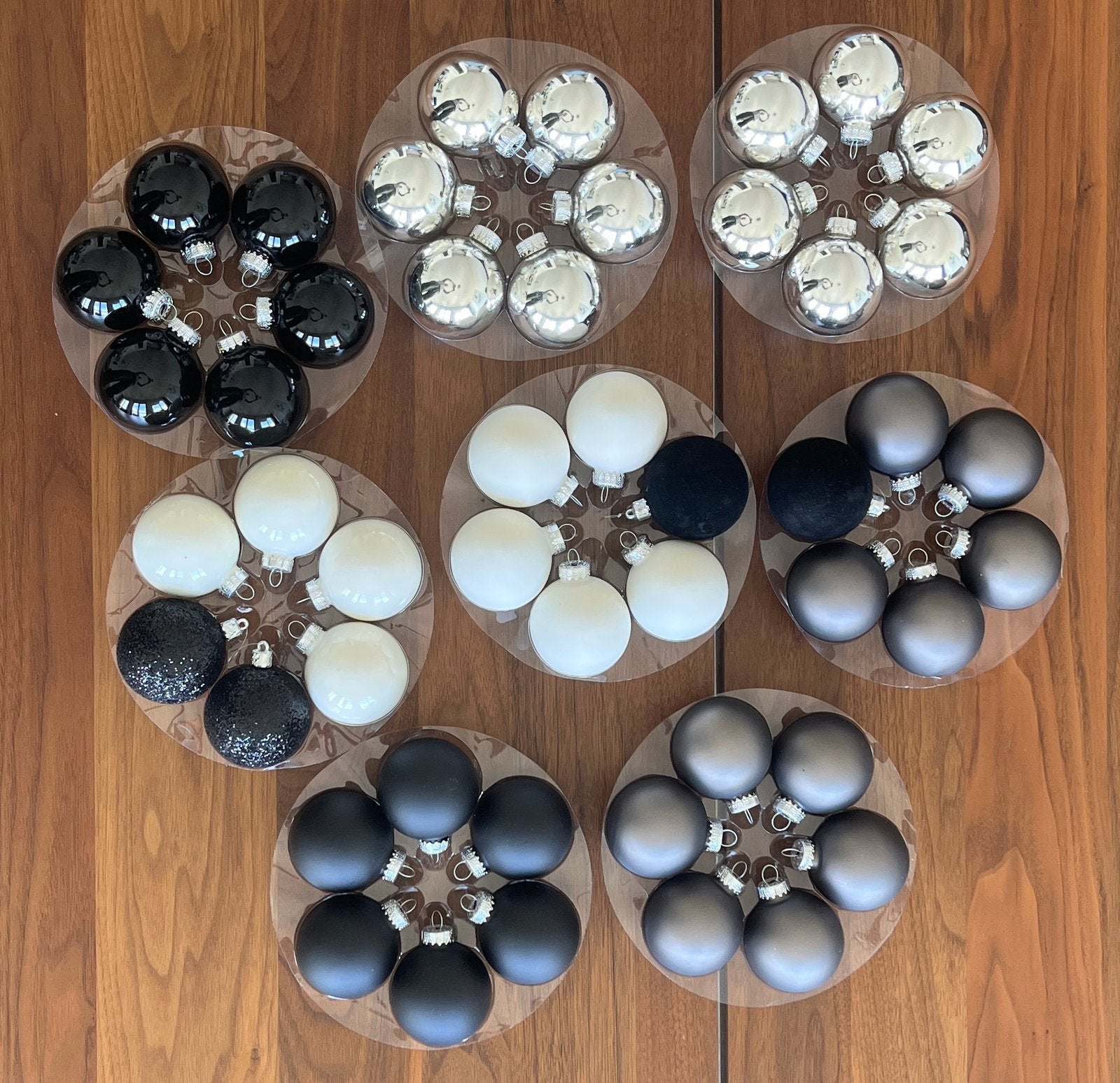 Complete Set Kerstboom Decoratie - Zilver Wit Grijs Zwart, Diversen, Ophalen of Verzenden, Zo goed als nieuw