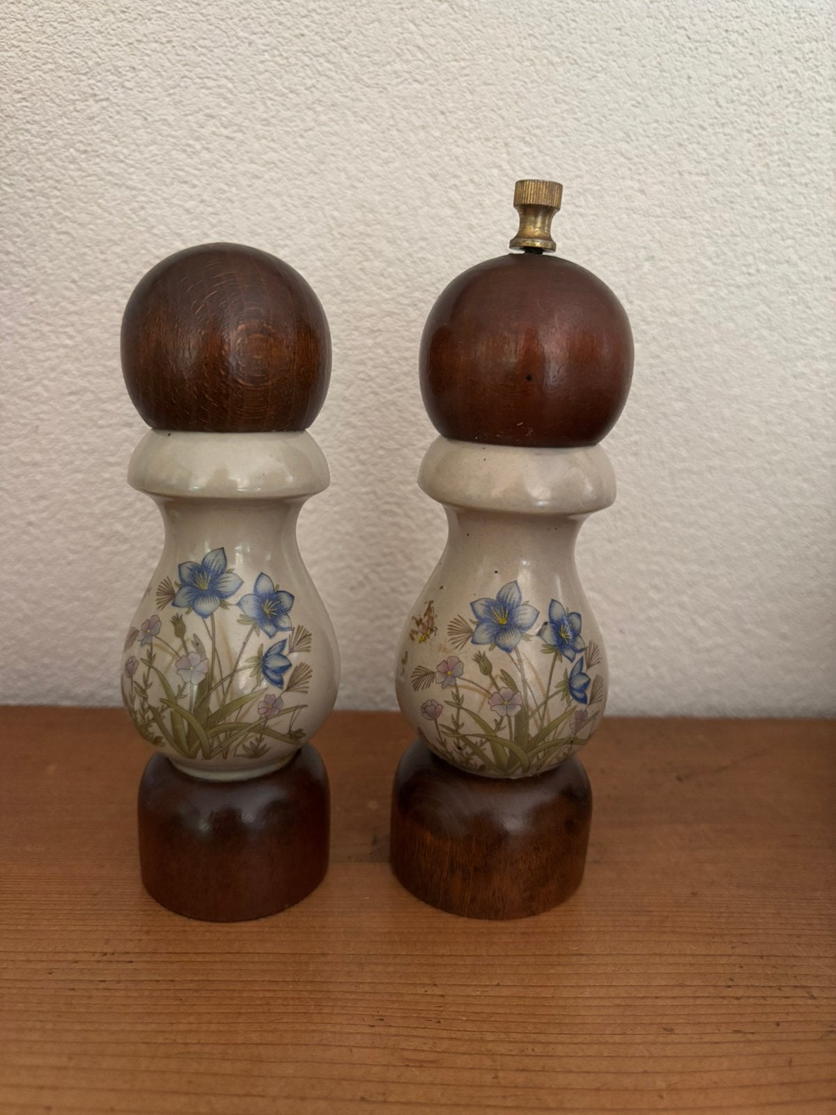 Vintage peper en zoutstel blauwe bloemetjes, Ophalen of Verzenden, Huis en Inrichting