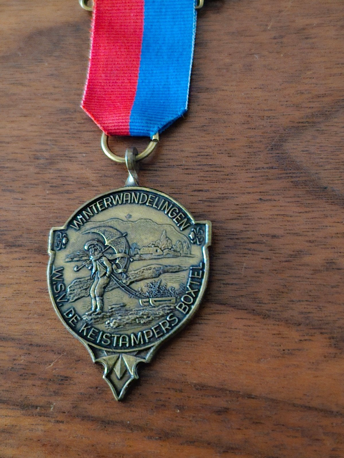 158 Medaille Winterwandelingen W.S.V. De Keistampers Boxtel, Ophalen of Verzenden, Overige materialen