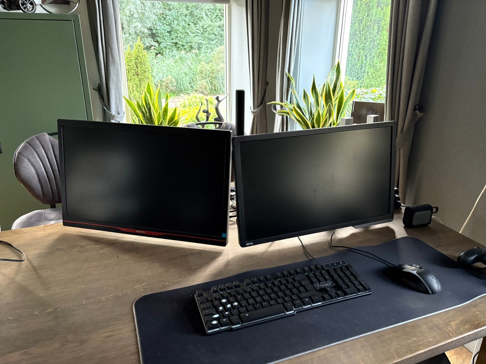 2x monitor beeldscherm computer, Ophalen, IPS, Full HD, Zo goed als nieuw