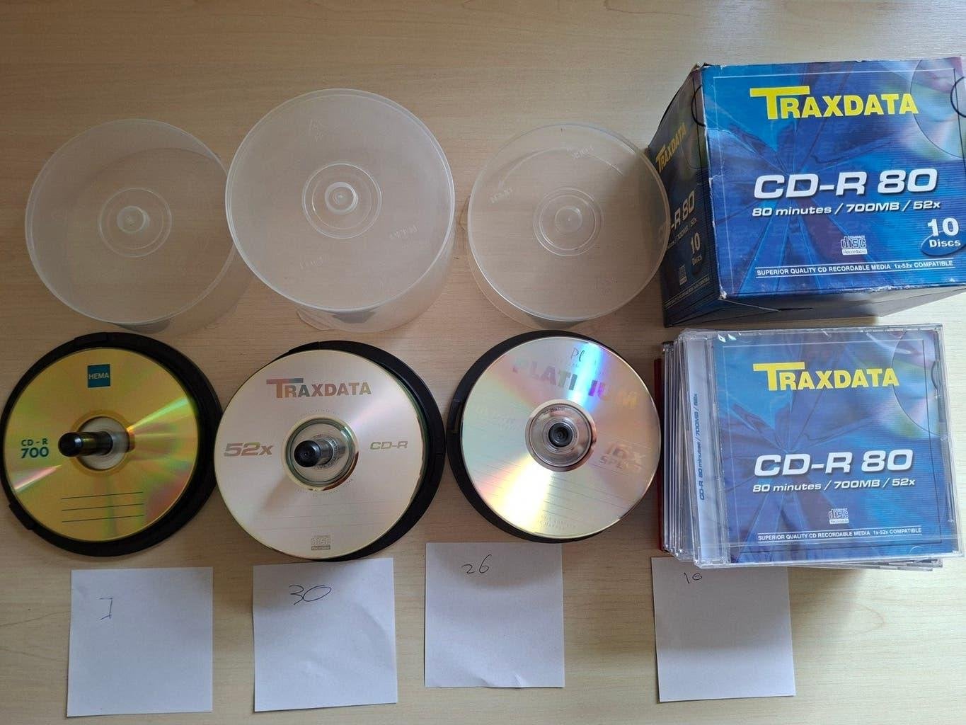 73 stuks nieuwe CD-R en hoezen en doosjes, Op spindel, Cd, Ophalen of Verzenden, Zo goed als nieuw