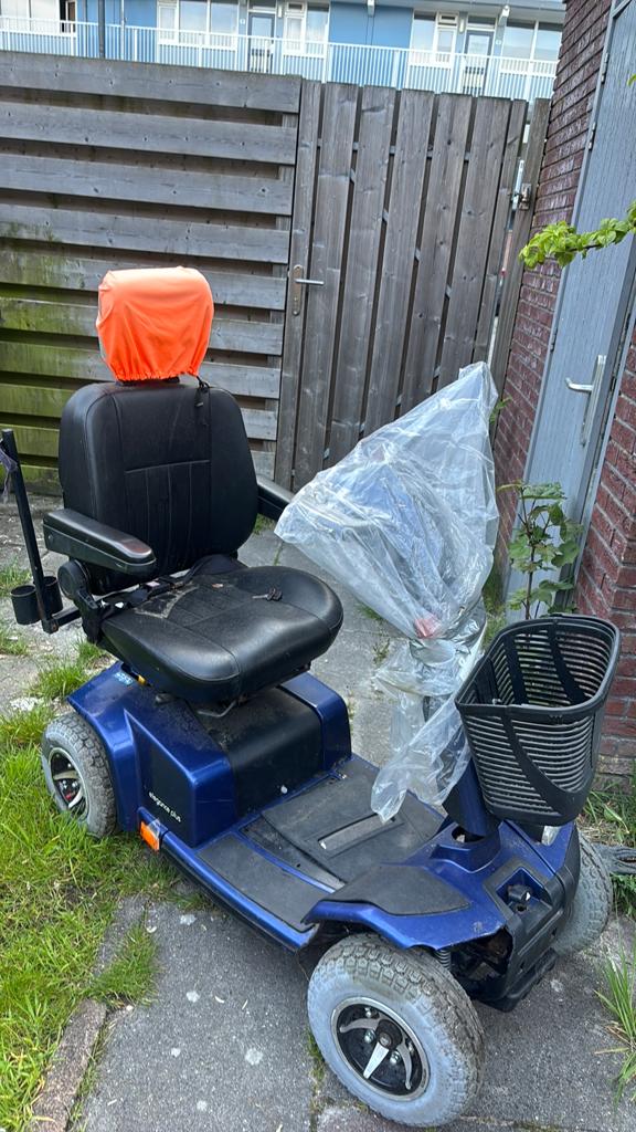 Een nieuwe scootmobiel, Diversen, Brommobielen en Scootmobielen, Overige merken, 16 t/m 25 km, Ophalen of Verzenden, Zo goed als nieuw