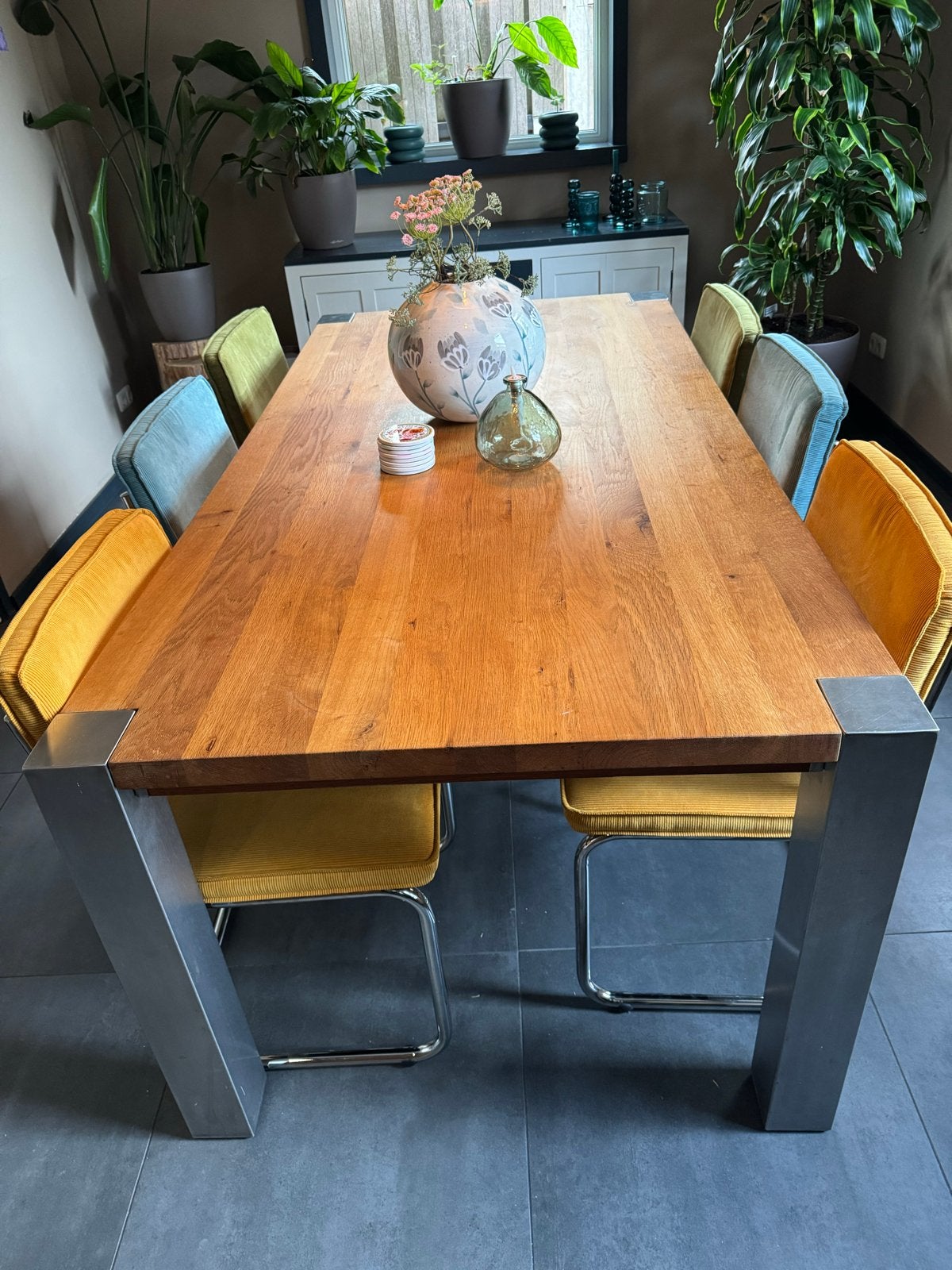 2 okergeel, 2 groen en 2 turkooise Rib stoele, merk Zuiver., Ophalen, Gebruikt, Overige kleuren, Vijf, Zes of meer stoelen