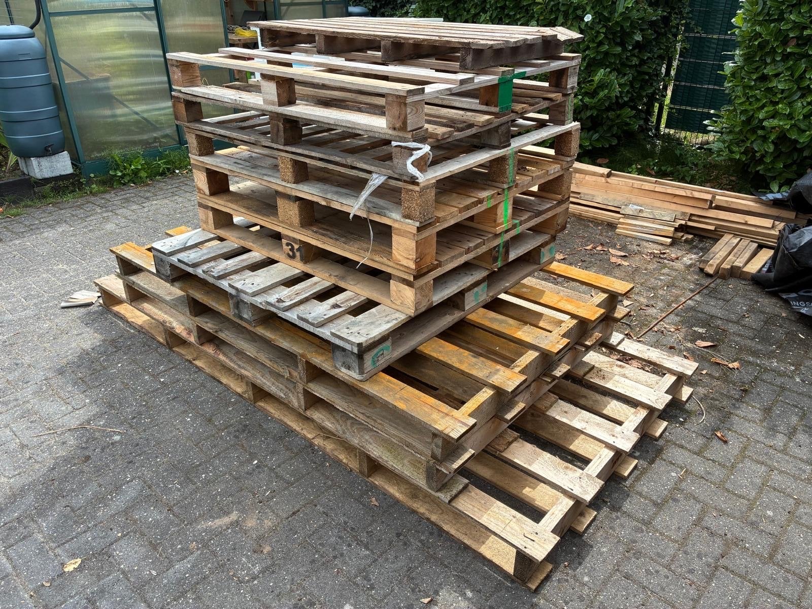 Gratis ophalen 9 pallets, incl 1 met statiegeld, Doe-het-zelf en Verbouw, Ophalen, Gebruikt