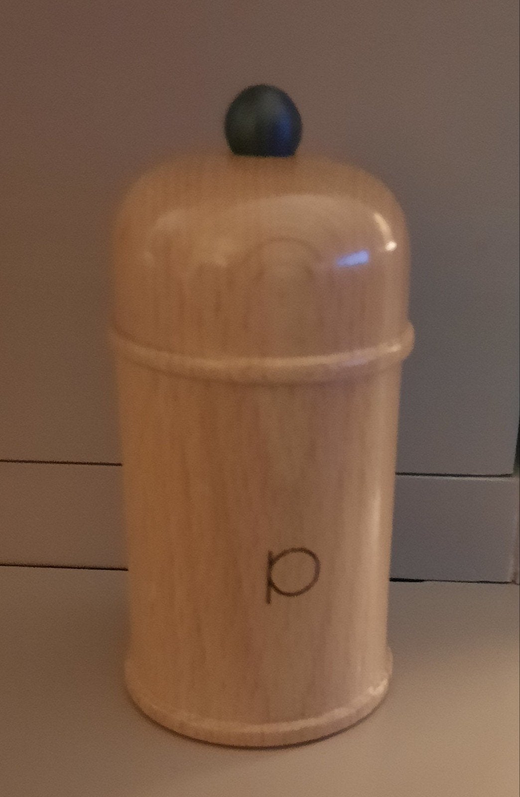 Houten pepermolen - Zassenhaus, Ophalen of Verzenden, Gebruikt, Hout, Beige