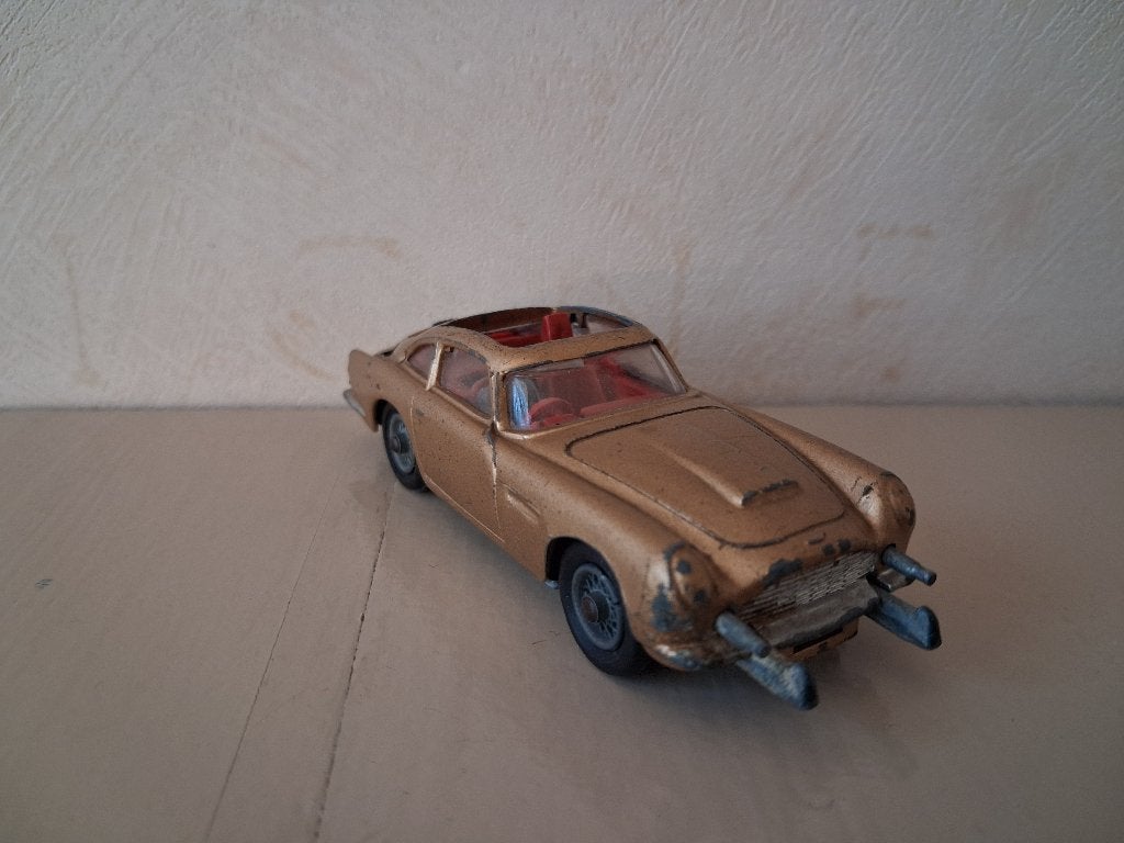 Aston Martin DB5 James Bond Goldfinger van Corgi Toys, Ophalen of Verzenden, Gebruikt, Auto, Corgi