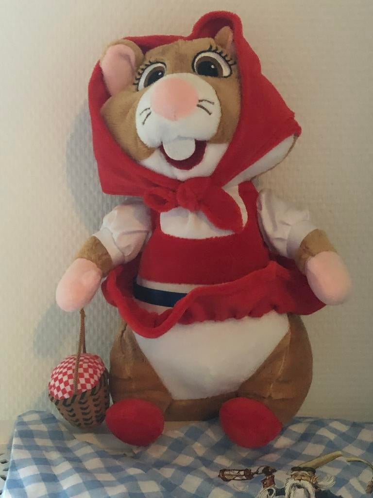 Efteling Roodkapje Hamster Knuffel Albert Heijn, Verzamelen, Efteling, Ophalen of Verzenden, Zo goed als nieuw, Overige typen