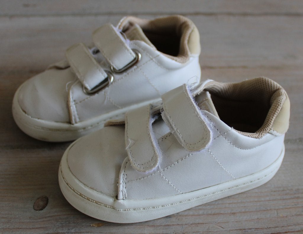 Witte sneakers van H&M 20/21, Kinderen en Baby's, Babykleding | Schoentjes en Sokjes, Jongetje of Meisje, H&M, Ophalen of Verzenden