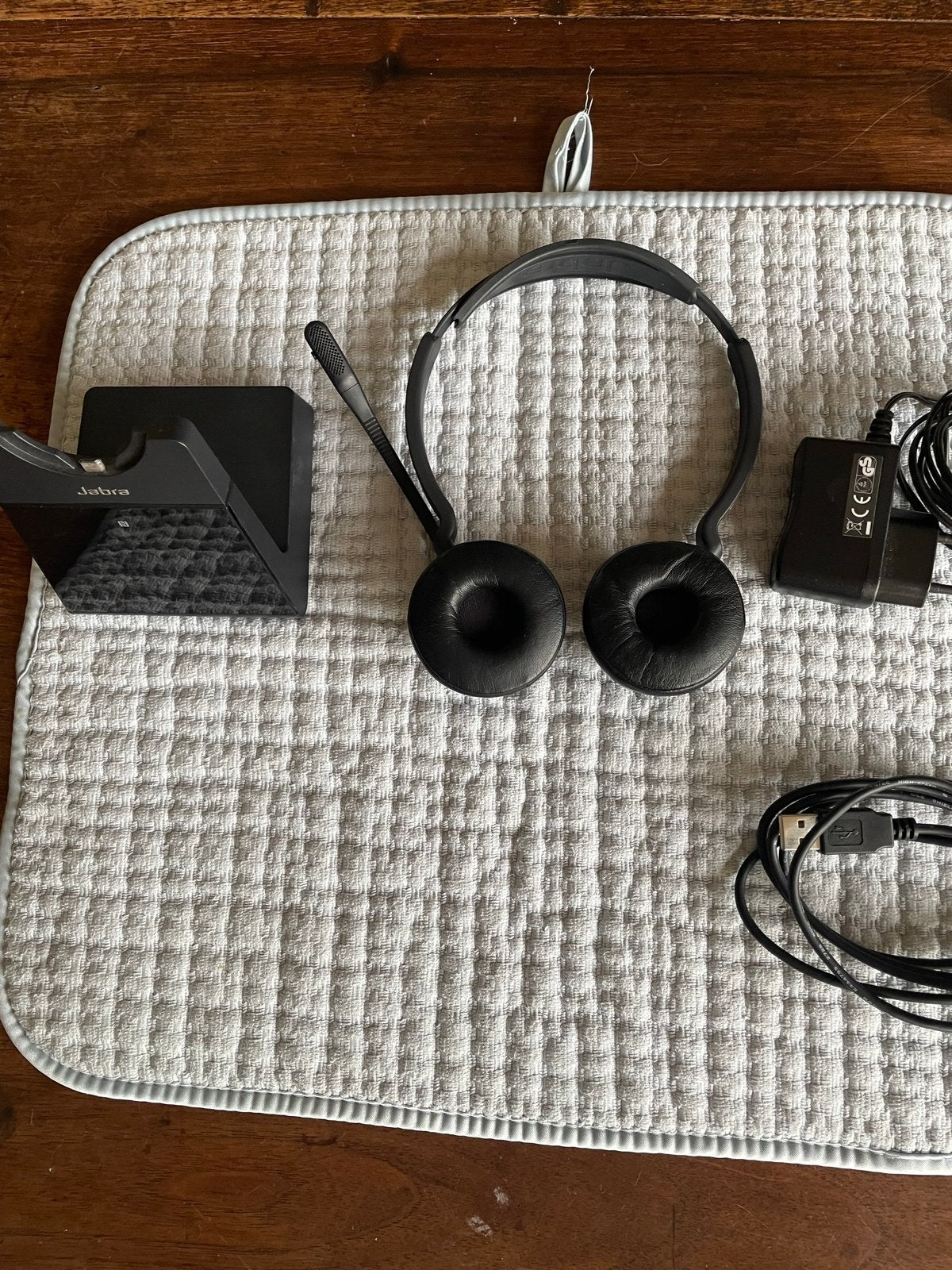 Jabra Engage 75 Stereo Headset met basisstation, Gebruikt, Ophalen of Verzenden, Over-ear, Jabra