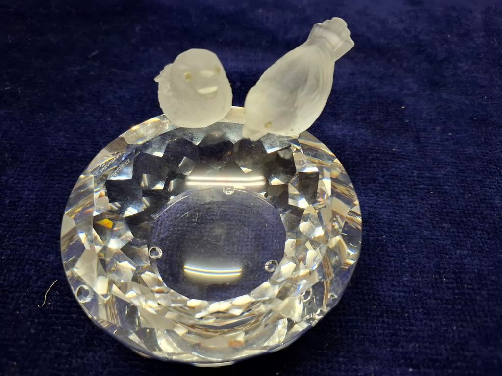 Swarovski Vogelbad met 2 vogels en originele doos, Ophalen of Verzenden, Zo goed als nieuw, Figuurtje